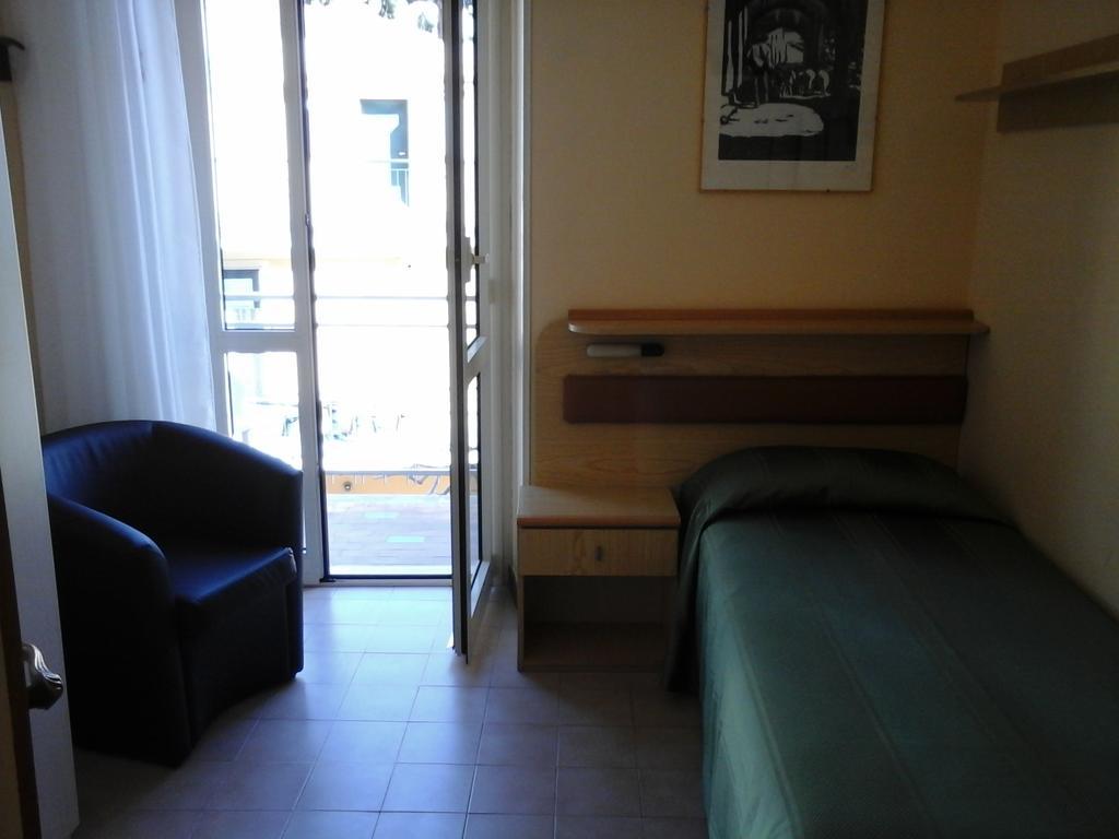 Hotel Villa Amelia Alassio Chambre photo